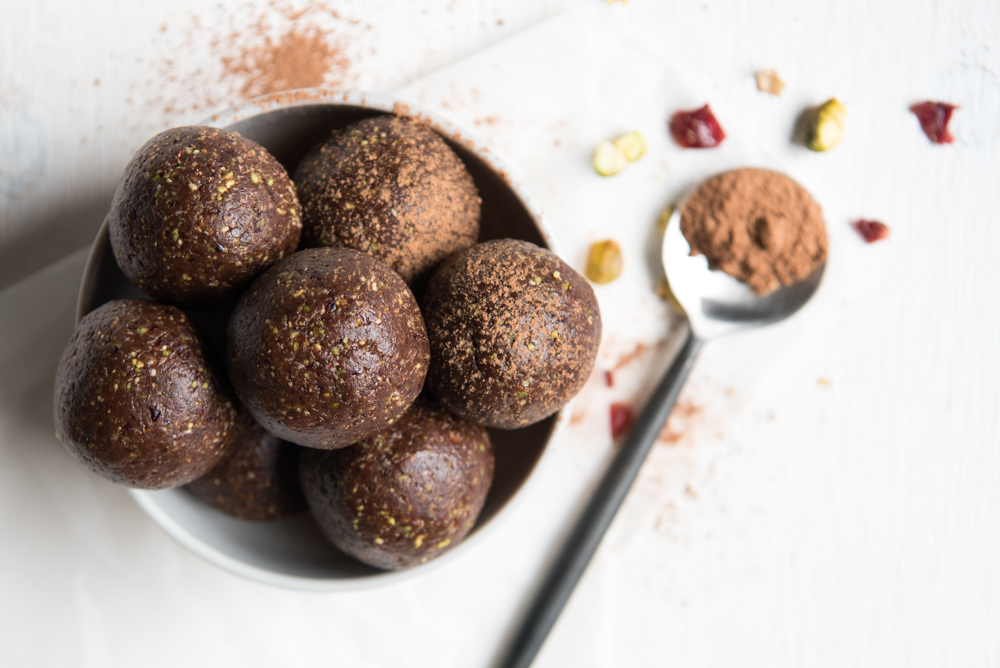 chocolate-cranberry-and-pistachio-bliss-balls
