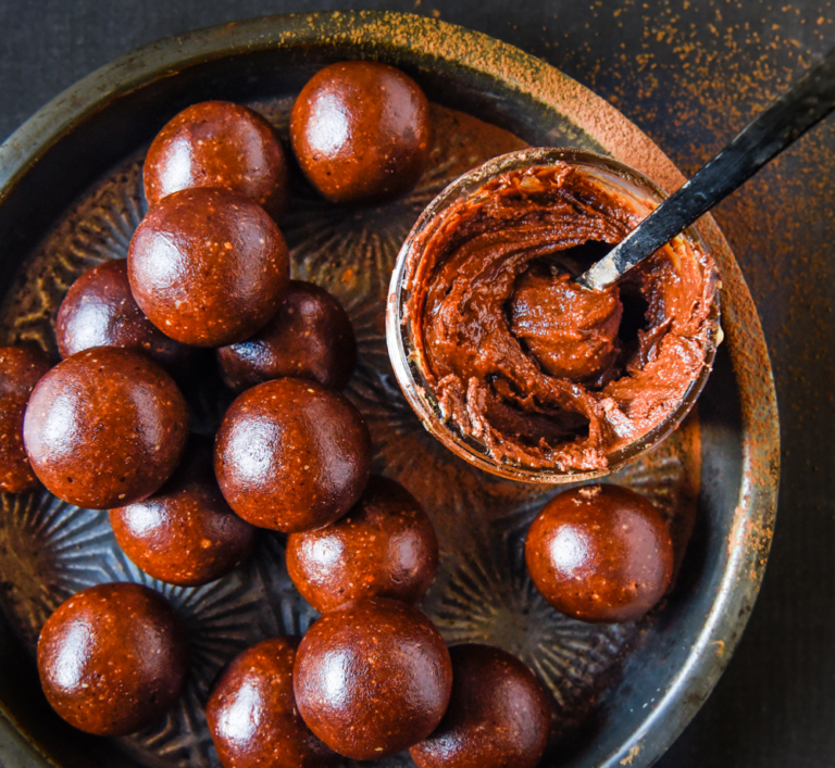 Healthy Nutella Bliss Balls with Thermomix Instructions