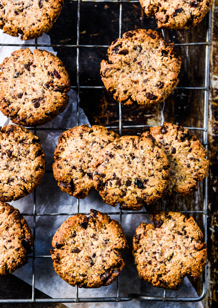 https://wholefoodsimply.com/chocolate-chip-and-cranberry-cookies/